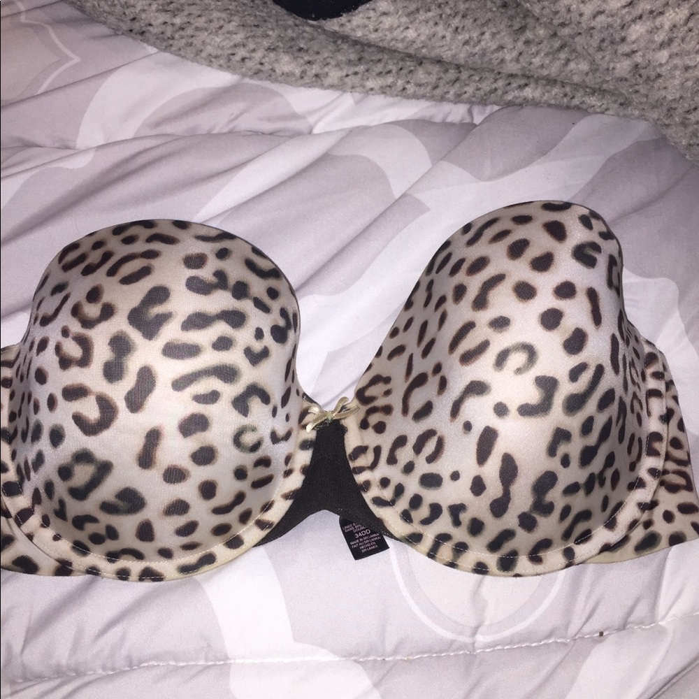 Victoria secret strapless cheetah bra